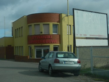 Budynek handlowy Luboń