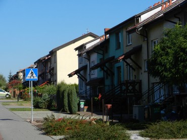 Budynki KOS DOM ul. Szkolna Luboń